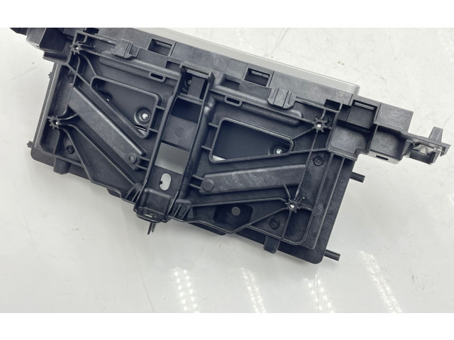 Дисплей    8W0919605, QFAD508A   Audi A4 Allroad B9