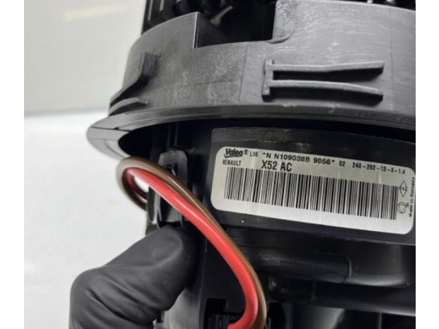 Вентилятор печки 272100975R Dacia Logan II