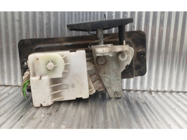 Замок багажника Peugeot 607 - года