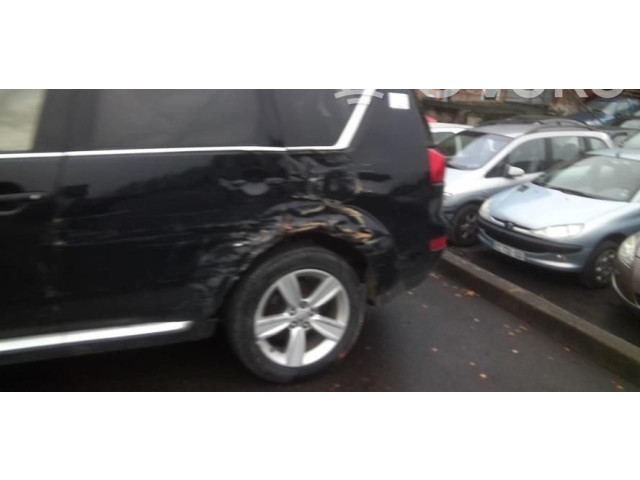 Руль Peugeot 4007   -  года 4109RG      