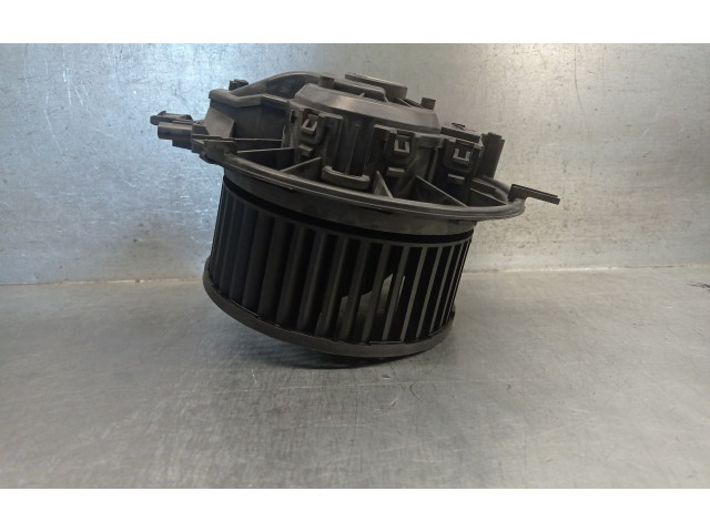 Вентилятор печки    5Q1819021B, 5Q1819021B   Audi A3 S3 8V