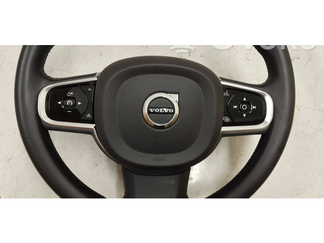 Руль Volvo XC90  2014 -  года 31407813, 39825814      