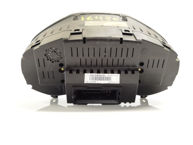 Панель приборов 1Z0920810D   Skoda Octavia Mk2 (1Z)       