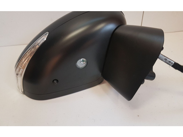 Зеркало электрическое Citroen C3 Aircross 2017 - года