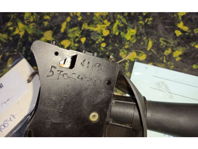 Ручка стеклоочистителей 8200792584 Dacia Duster