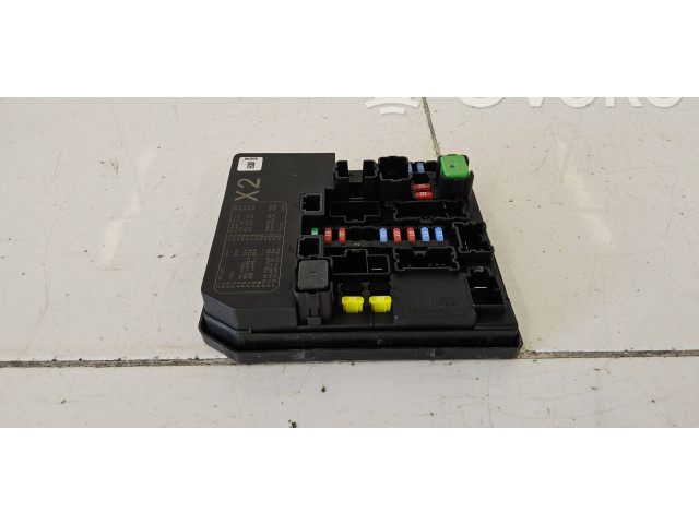 Pojistková skříňka 284B74NM3A Nssan Leaf I (ZE0) 2014