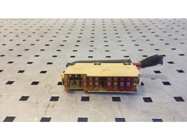 Pojistková skříňka 8K0941824A Audi A5 8T 8F 2007