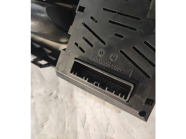 Панель приборов 8201462031 Renault Twingo II