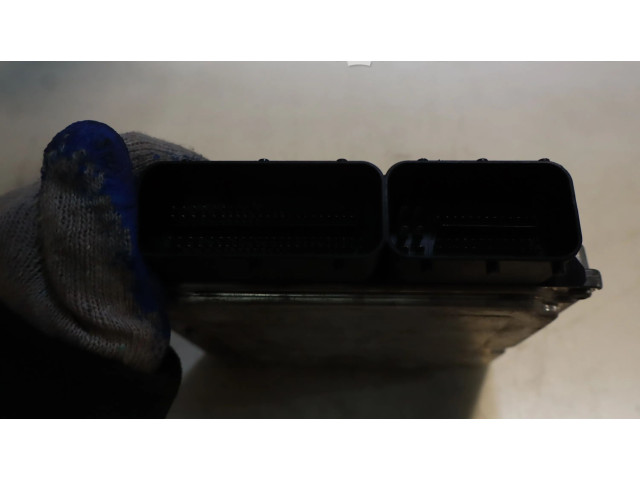 Řídící jednotka 0281012502 BMW 1 E81 E87 2005