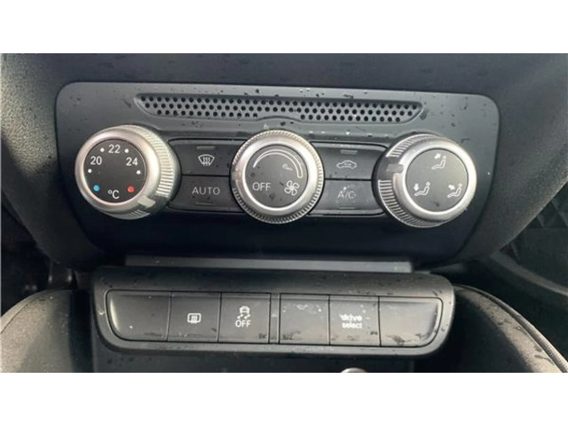 Блок управления климат-контролем    Audi S1