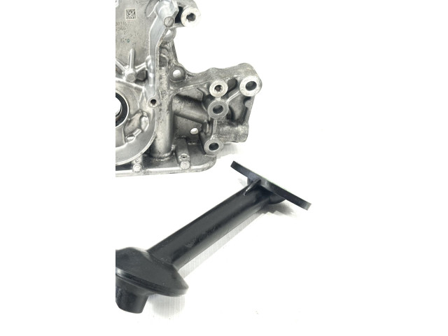 Масляный насос   04C115105C, 04C115105C  Volkswagen Jetta VI 