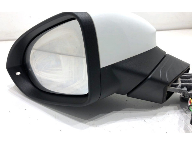 Зеркало электрическое        Volkswagen Golf VIII  2019 -  года   