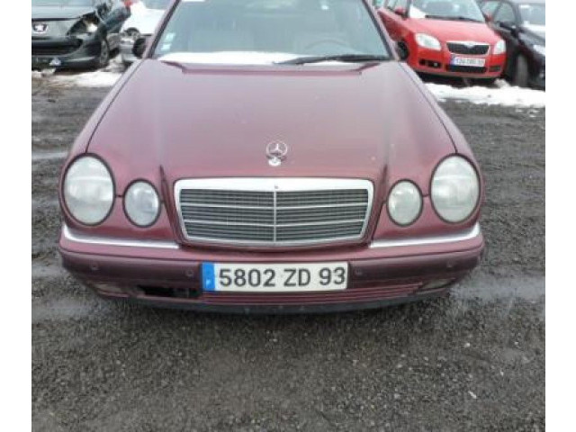 Вентилятор печки       Mercedes-Benz E W210