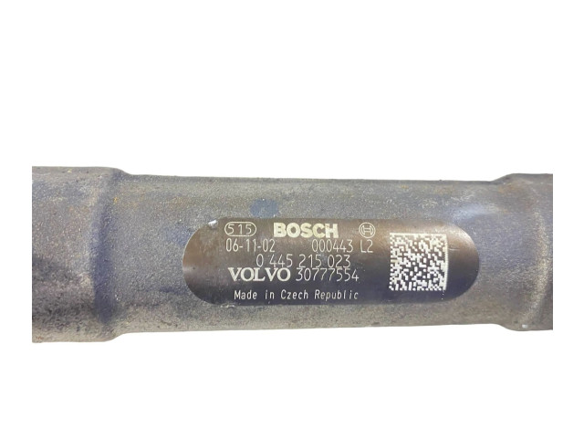 Топливная рампа 30777554, 0445215023   Volvo XC90  