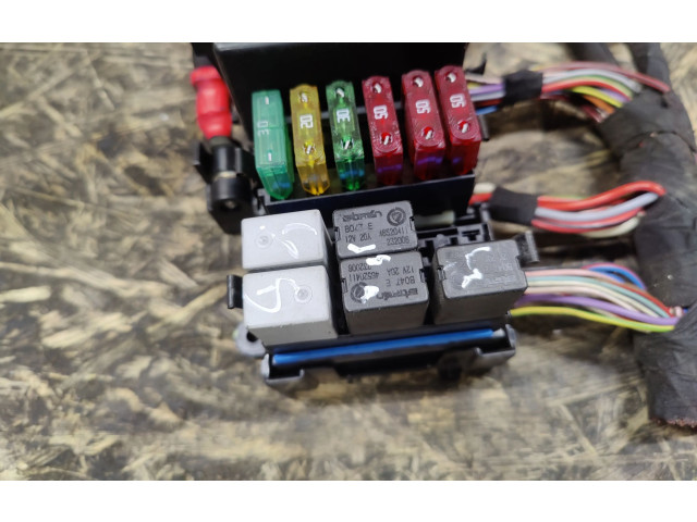 Блок предохранителей Maserati Quattroporte