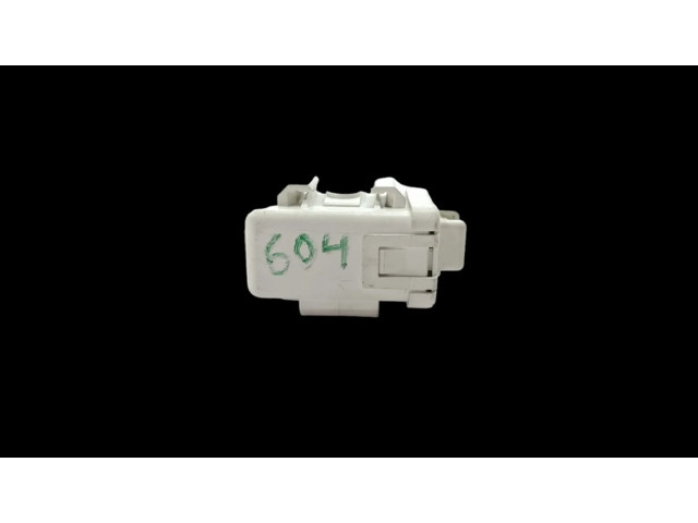 Блок управления 3719062J10   Suzuki Splash