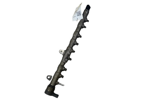 Vstřikovací lišta 8571569 BMW 7 G11 G12 pro naftový motor 3.0