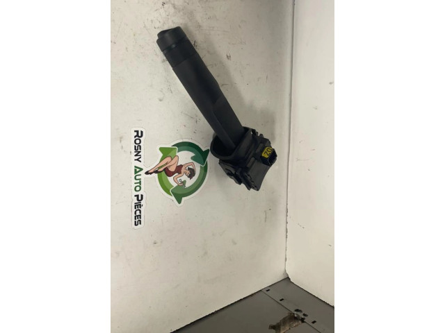 Ручка стеклоочистителей 20964885 Opel Meriva B