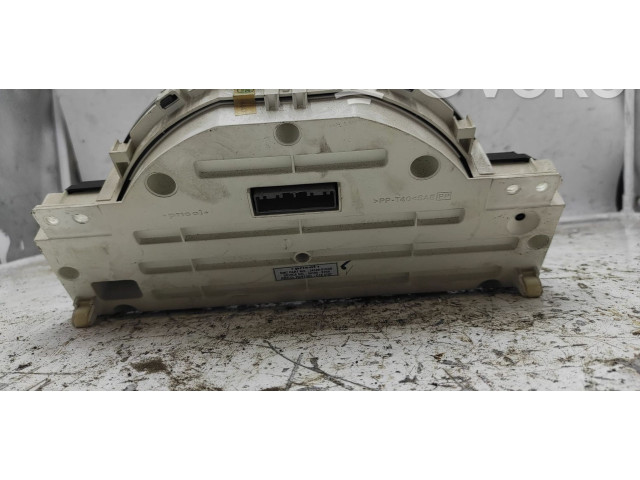 Панель приборов    Suzuki Splash       