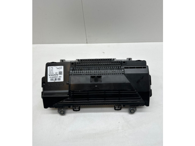 Панель приборов 31453941, SW14601   Volvo XC90       