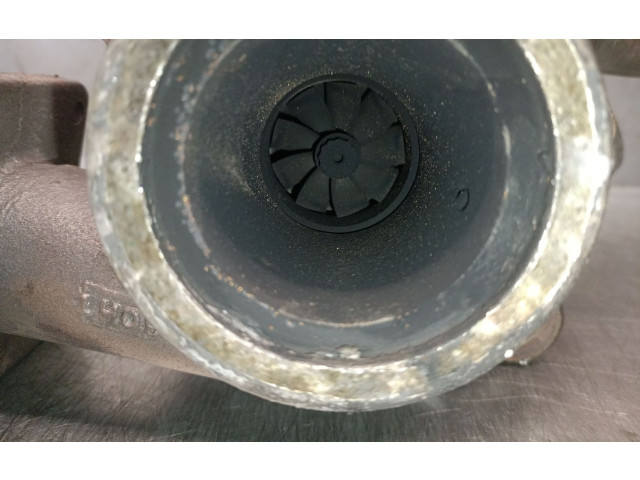 Турбина Volvo S60 31331331, 36001168 для двигателя D5204T3