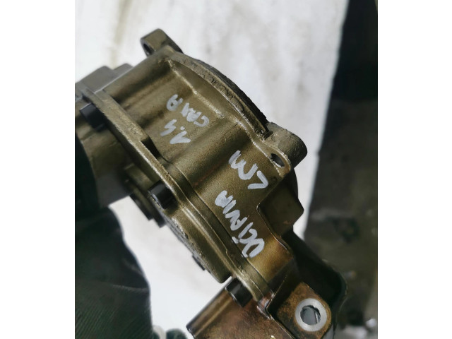 Масляный насос   03C115121J  Skoda Fabia Mk2 (5J) 