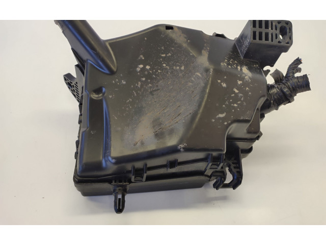 Блок предохранителей  91251J7081, 91251J708116   KIA Ceed    