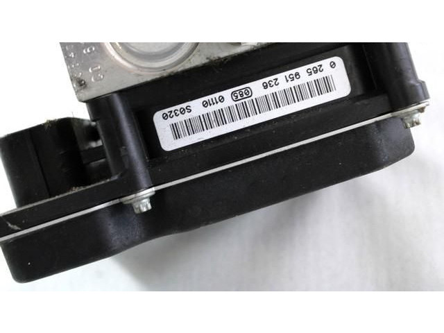 Блок АБС 8200743802   Dacia  Duster  2010 - 2017 года