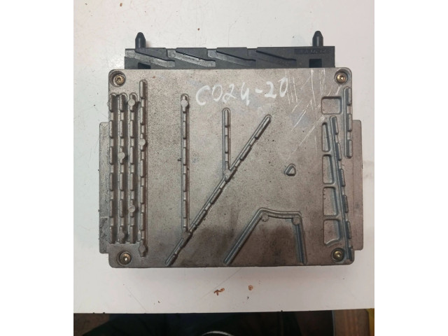 Блок управления двигателя 08670169   Volvo XC90