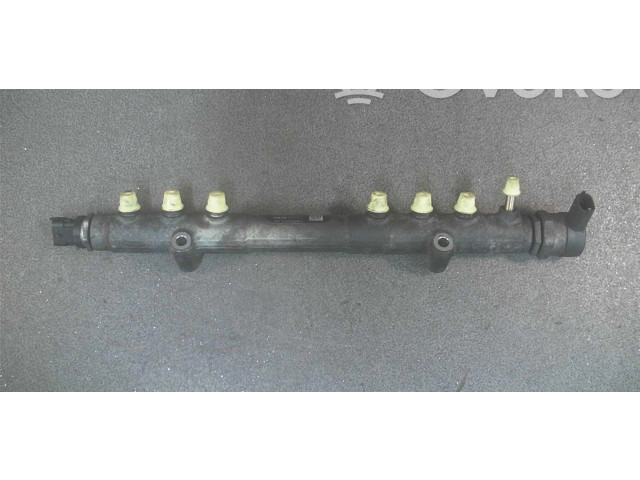 Топливная рампа Volvo S60 для двигателя D5244T5