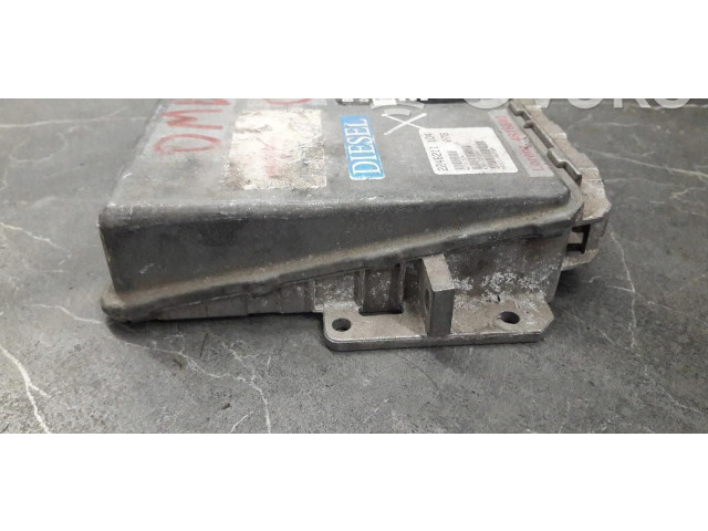 Řídící jednotka 90492710 Opel Omega A 1992