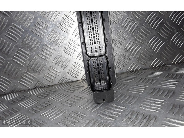Блок управления двигателя 04e907309bm Skoda Yeti (5L)