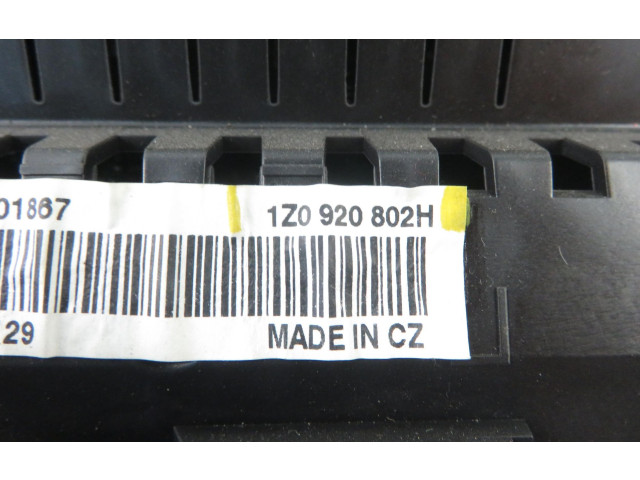 Панель приборов 1Z0920802H, 1Z0920802H Skoda Octavia Mk2 (1Z)