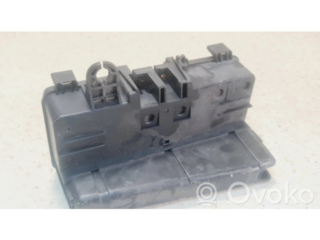 Pojistková skříňka S4NG2, S4NG210R Honda HR-V 2002