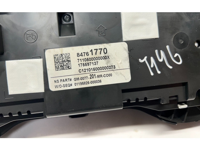 Панель приборов 84761770   Chevrolet Camaro       