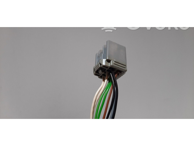 Зеркало электрическое        Volvo S80  1999 - 2003 года   