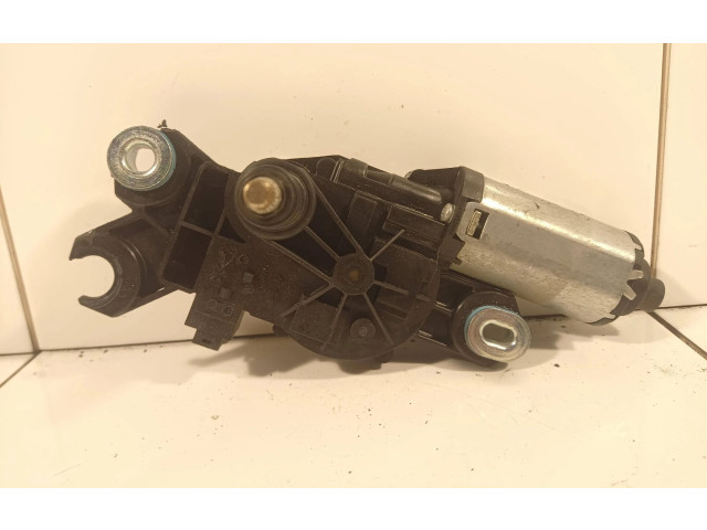 Моторчик заднего дворника 30663891, 53029212    Volvo V70