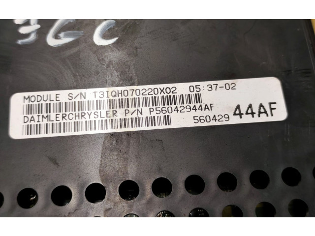 Блок предохранителей P56042944AF   Jeep Grand Cherokee (WJ)    