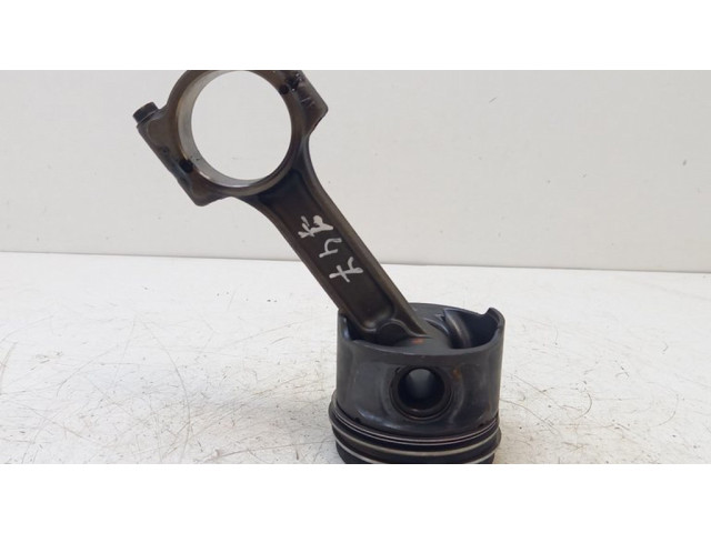 Píst 07657H Mercedes-Benz Citan W415 pro naftový motor 1.5