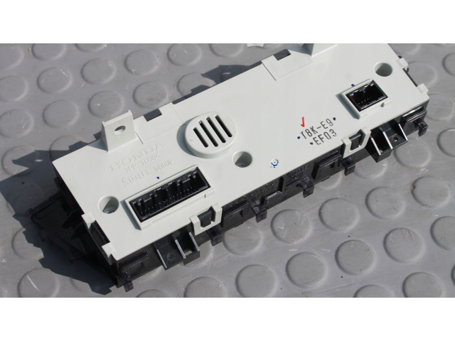 Блок управления климат-контролем T8KE9T8KE9T8KE9   Honda HR-V