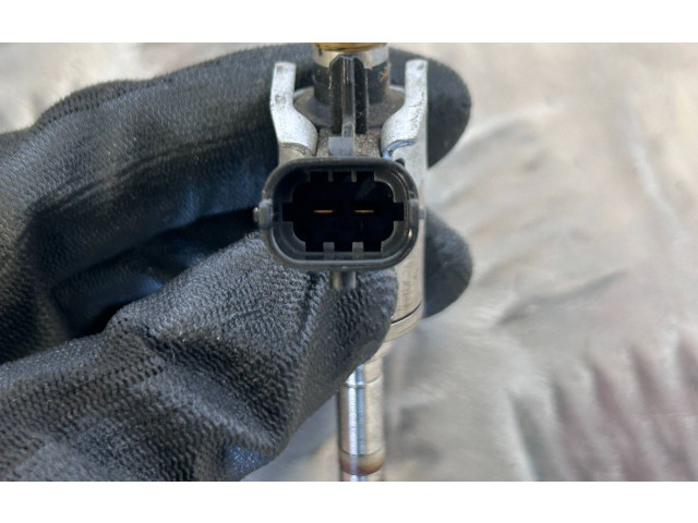 Форсунка 0261500 Maserati Levante