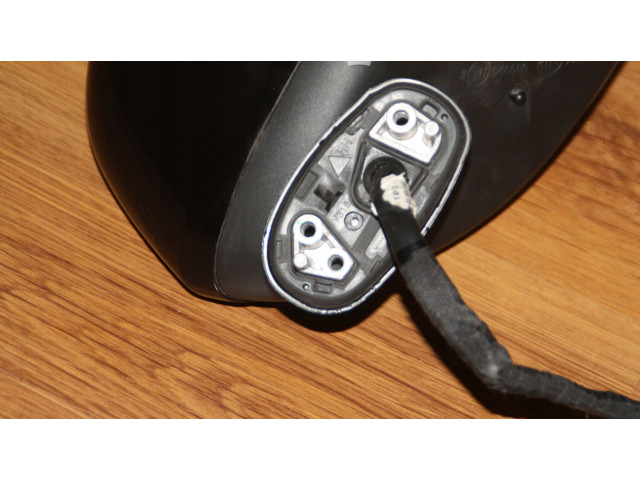 Зеркало электрическое Volvo XC40 - года