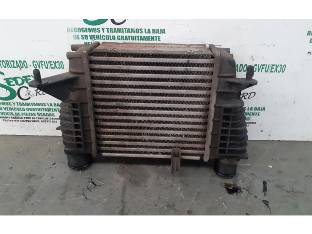 Интеркулер 8200471885 Renault Clio III