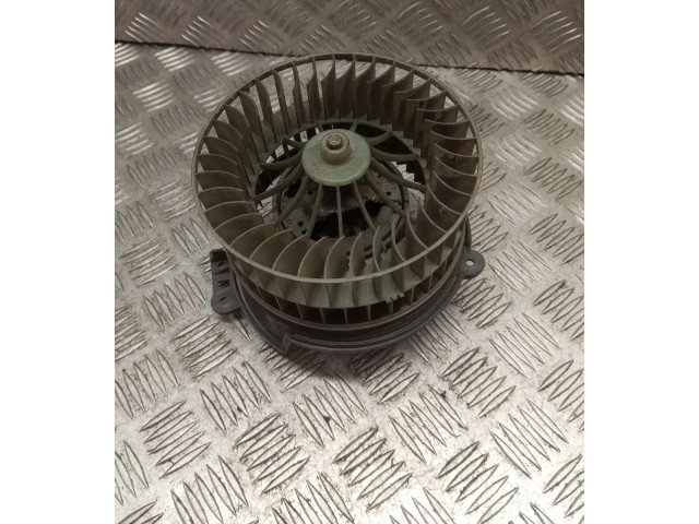 Вентилятор печки       Mercedes-Benz E W124