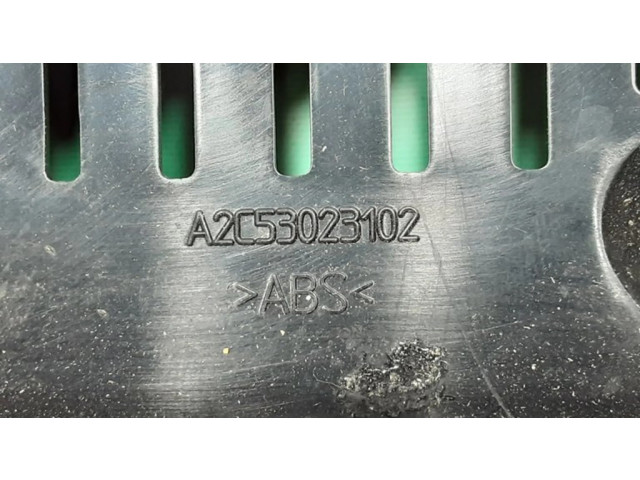 Přístrojová deska Volkswagen Jetta V 2006 A2C53101014, A2C53023102