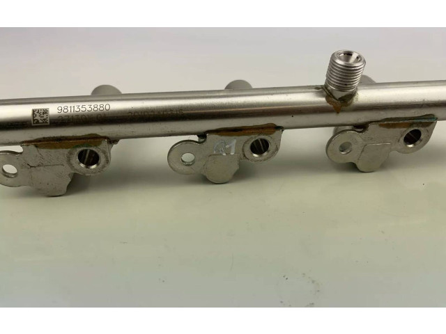 Топливная рампа 9811353880   Peugeot 2008 II  