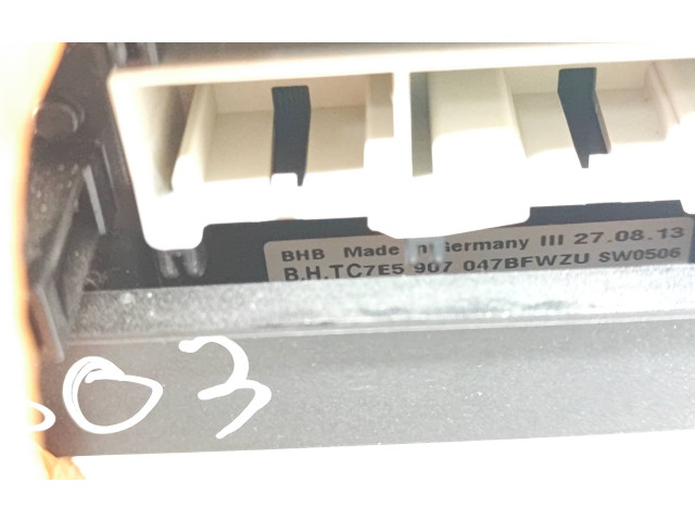 Блок управления климат-контролем 7E5907047, 7E5907047BF   Volkswagen Transporter  Caravelle T5