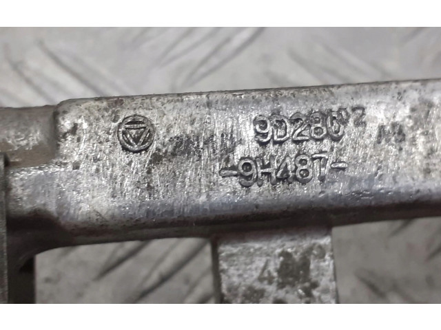 Vstřikovač Mazda 2