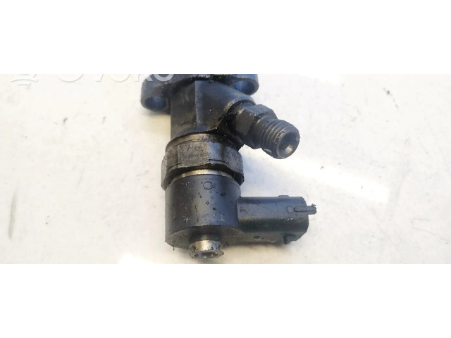 Vstřikovač 0445110084 Renault Vel Satis pro naftový motor 2.2