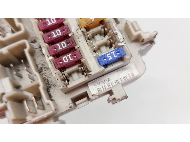 Блок предохранителей C309665XA0A   Mercedes-Benz W470    